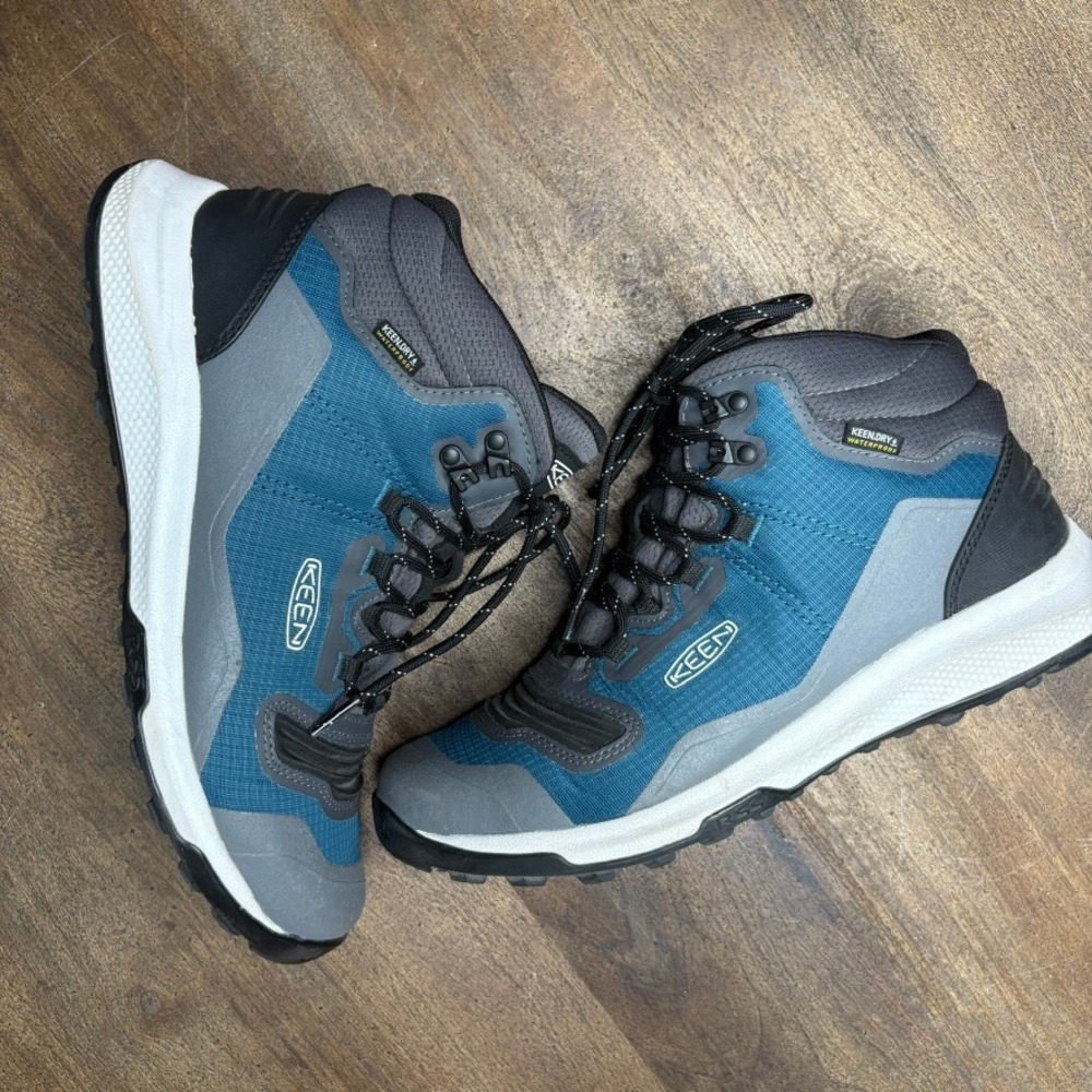 KEEN Boots Womens Size 9 Blue Waterproof‎ Hiking Outdoor MSRP $180